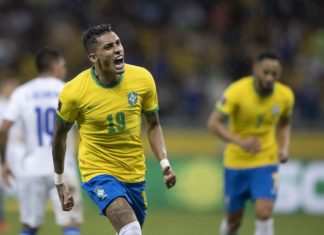 Em noite de experiências, Brasil goleia o Paraguai nas Eliminatórias