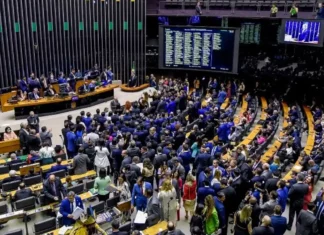 PÚBLICO-PRIVADO||| Comissão aprova criação de sistema nacional integrado de videomonitoramento público e privado